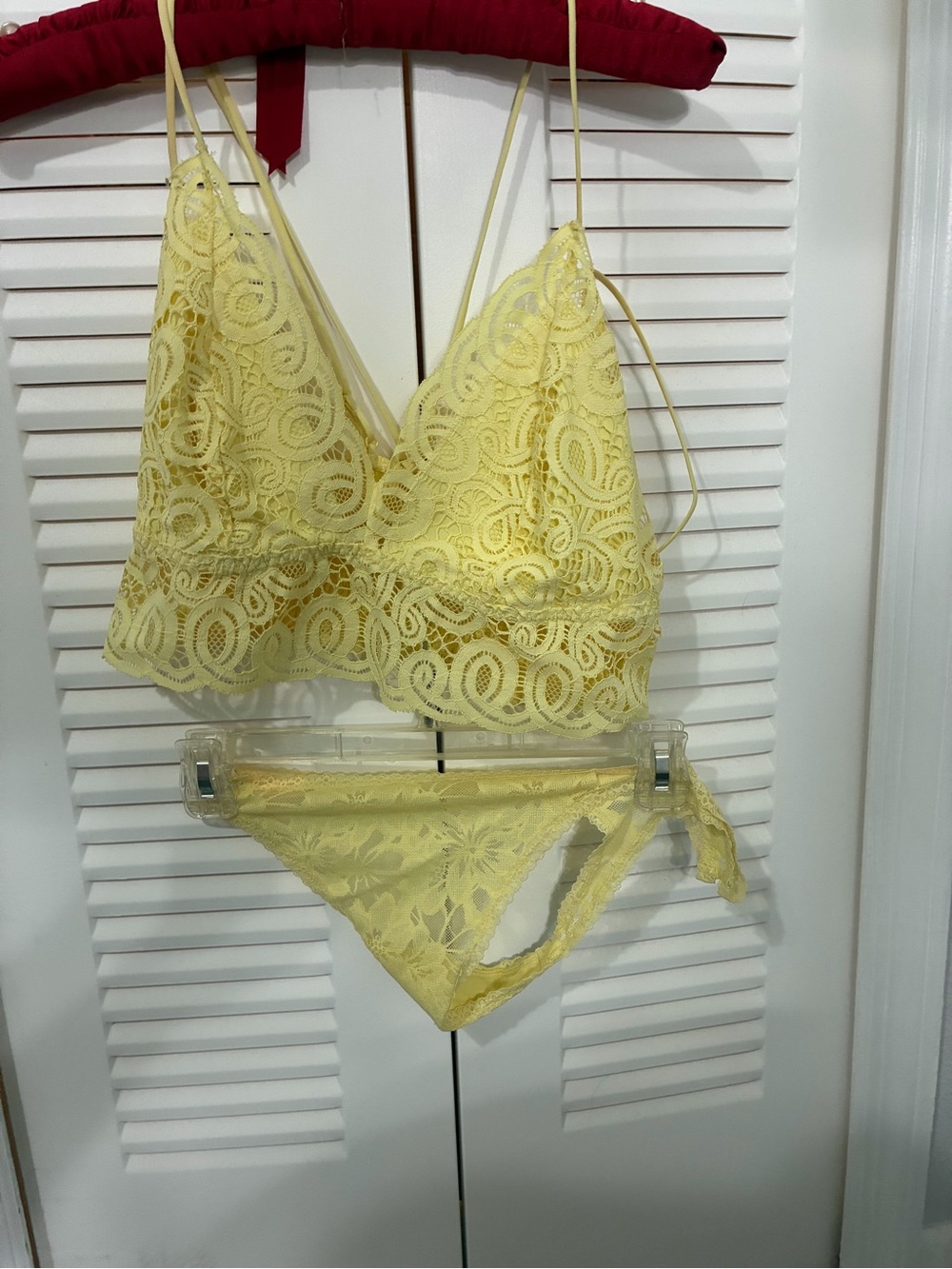 Victoria's Secret Pale Yellow Lace Bralette & Thong Bikini Set